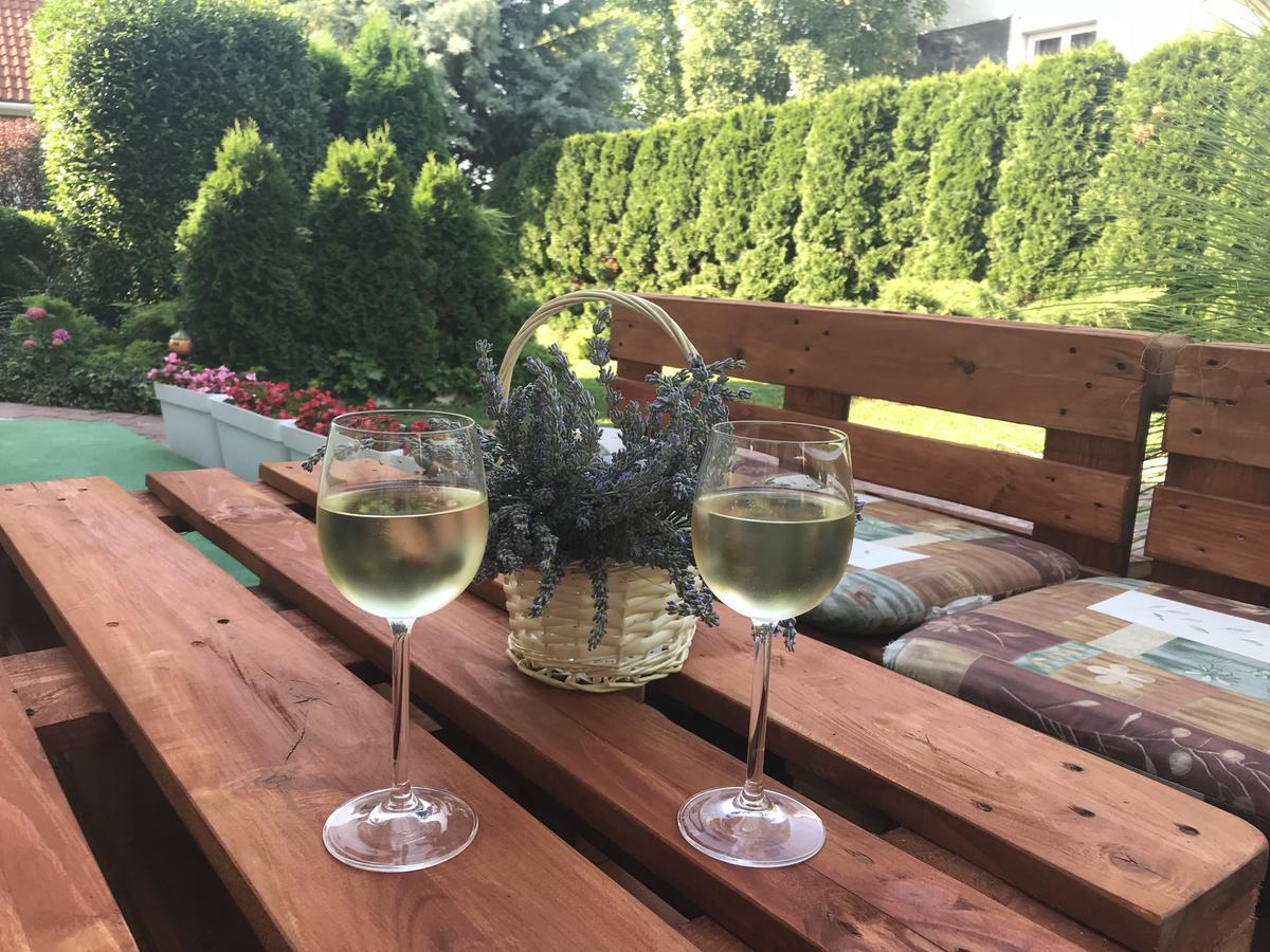 Villa Relax Apartman Гардонь Екстер'єр фото